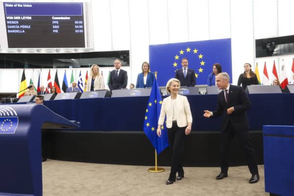 Neue EU-Regelung: „Rüstungsprojekte sollen durchgewunken werden“